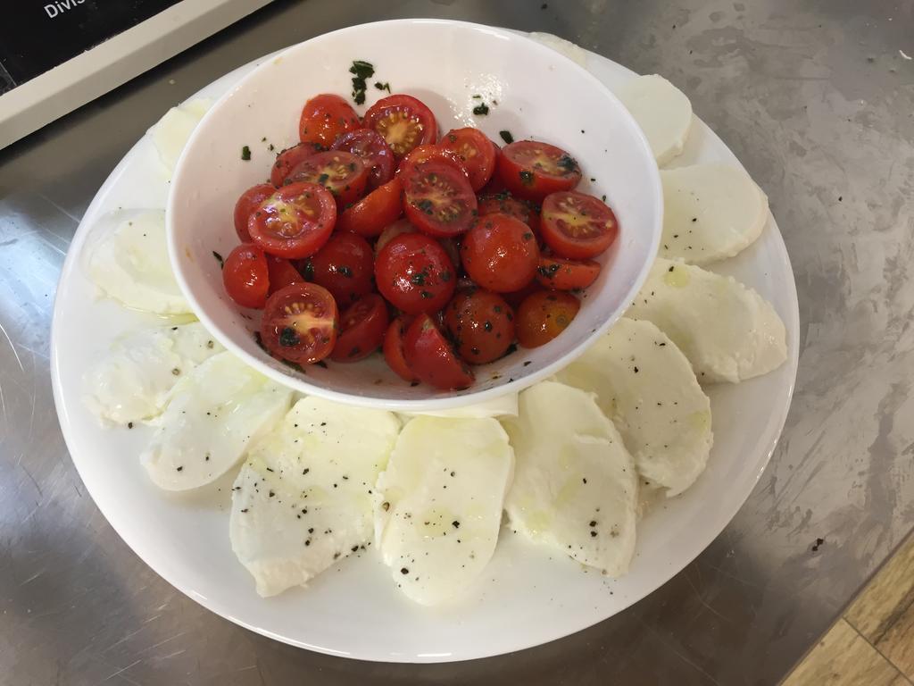 Relais Mondotella Pozzolengo Luaran gambar