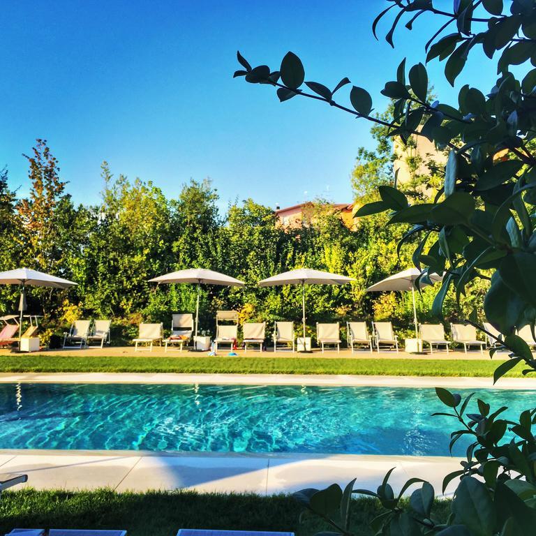 Relais Mondotella Pozzolengo Luaran gambar